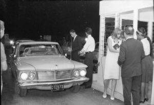 Apèrtura Drive Inn Theater